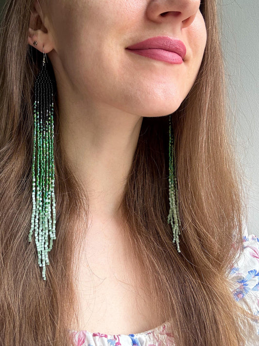Handmade long black and green beaded earrings with ombre effect and fringe. Unique boho statement earrings for women, vibrant, stylish, and perfect gift image 2