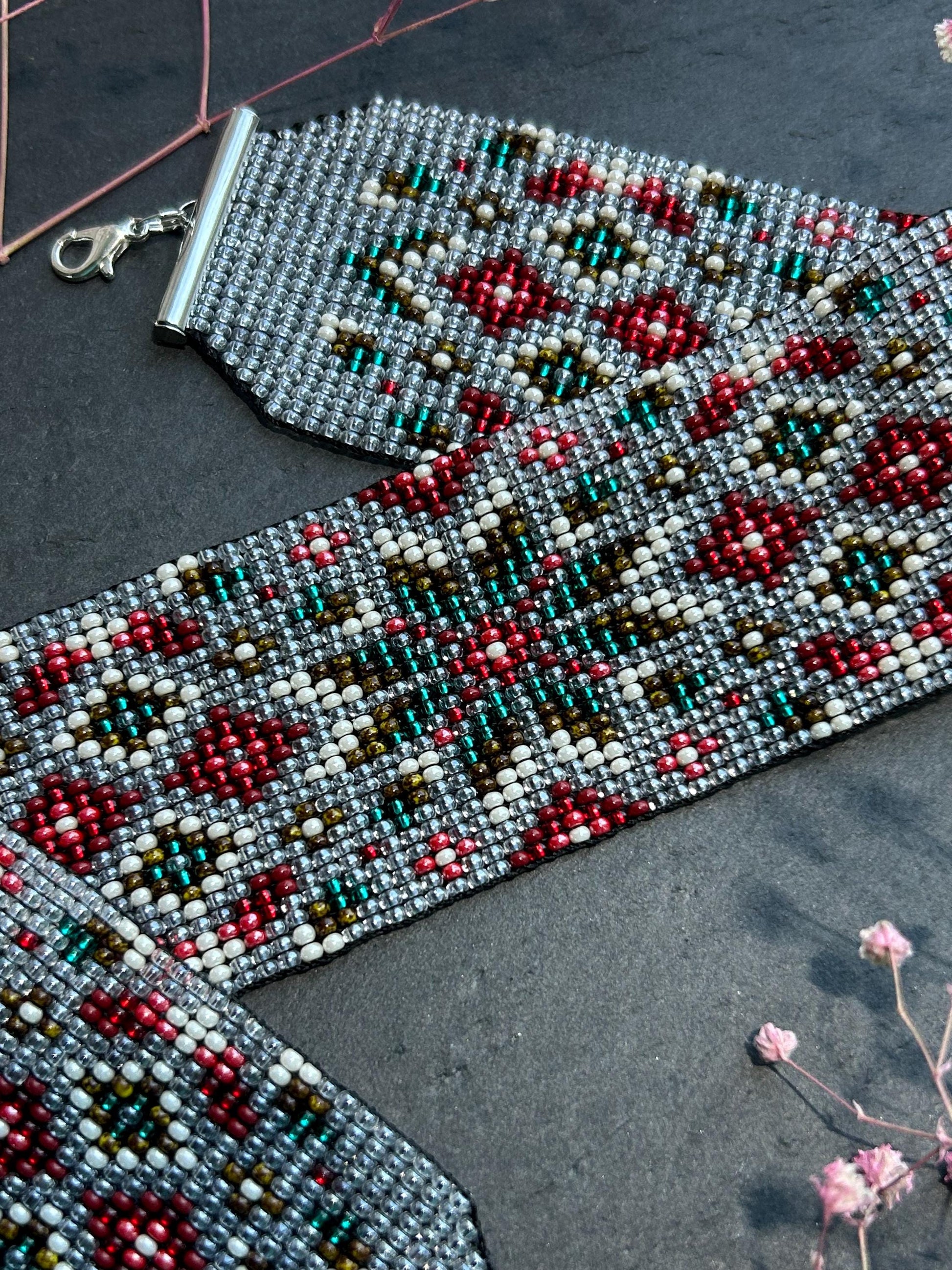 Unique handmade beaded choker necklace with green star and red details. Boho ethnic statement choker, perfect for festival, party, or everyday bohemian style  image 7