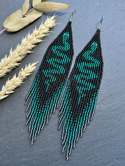 Handmade long beaded earrings with green snake design in boho style. Unique statement jewelry with fringe, perfect gift and standout accessory for any look image 12